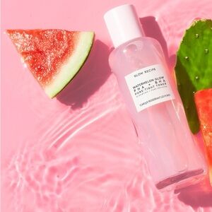 Glow Recipe Watermelon Glow PHA + BHA Toner in Pink